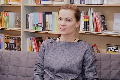 Jurga Šeduikytė Knygų mugėje pristatys naują savo albumą „Giliai vandeny“: žiūrėkite videointerviu