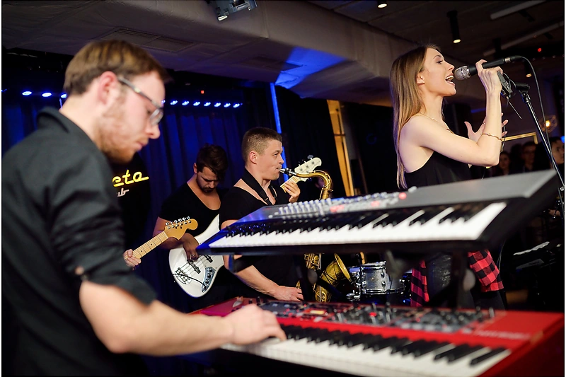 „Saulės Kliošo“ koncerto Klaipėdoje akimirka