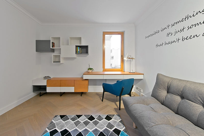 Šiuolaikiškas interjeras merginai