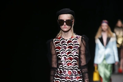 „Gucci“ 2016 m. rudens-žiemos kolekcijos modelis