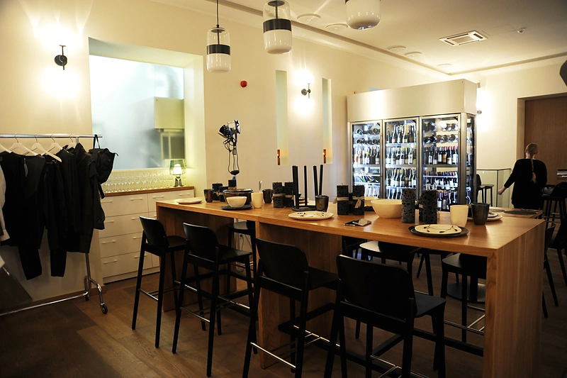 Julia Janus hibrinės POP UP parduotuvės atidarymas