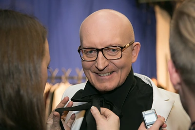 Arūnas Valinskas vėl eteryje – dirigavo „Auksiniams svogūnams“