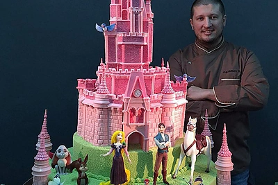 Įspūdingi konditerio Renato Agzamovo kuriami tortai