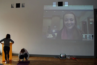 Milanos Jašinskytės jogos pamokos akimirka