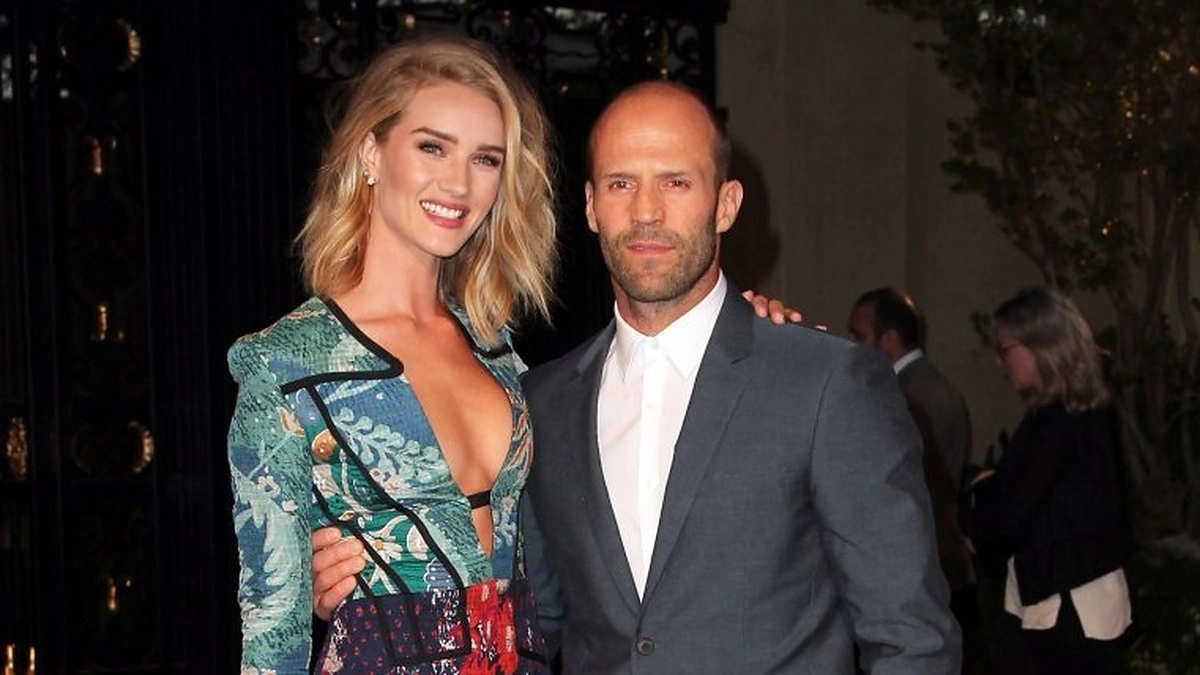 Rosie Huntington-Whiteley ir Jasonas Stathamas