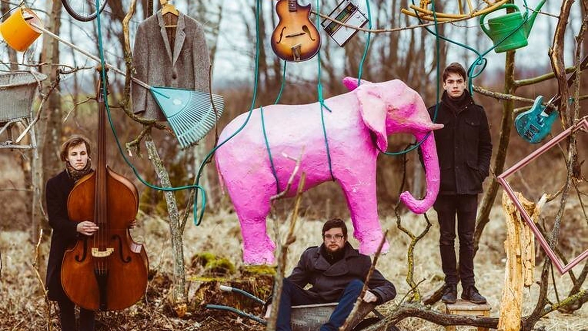 „The Pink Elephant“