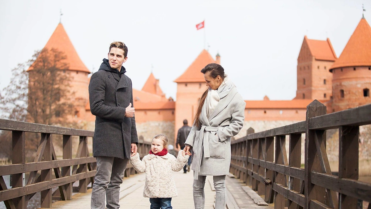 Donatas Montvydas su žmona Veronika ir dukra Adele