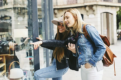 Atostogų karštinė: nebūtini pirkiniai ir sutaupyti pinigai