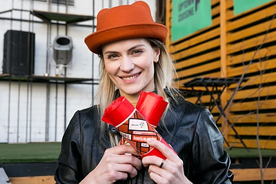 Jurga Šeduikytė už pakeltą šiukšlę vilniečiams dovanojo plojimus