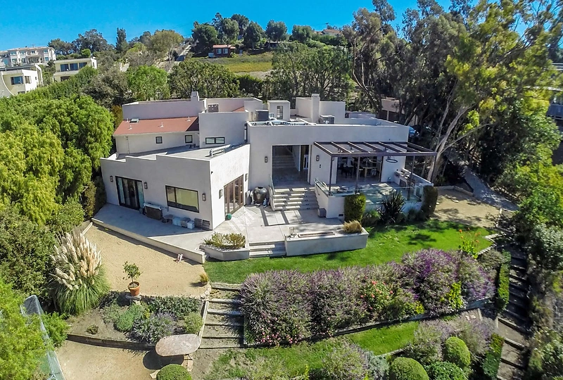 Chriso Hemswortho ir Elsos Pataky namai