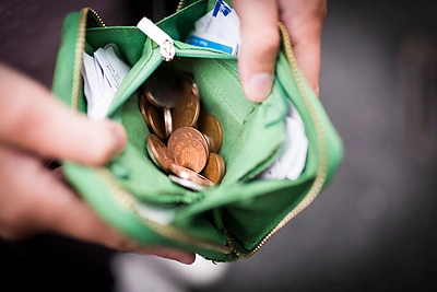 Kaip įgusti kalbėti apie asmeninius finansus ir juos valdyti?