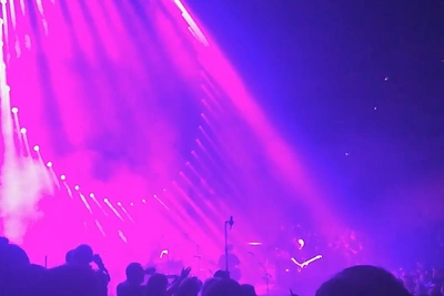 „Pink Floyd“ gitaristas atidavė pagarbą Prince'ui: suliejo „Comfortably Numb“ ir „Purple Rain“