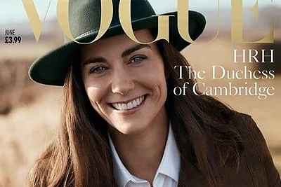 Kate Middleton papuošė jubiliejinį „Vogue“ viršelį – pirmąkart dalyvavo mados fotosesijoje