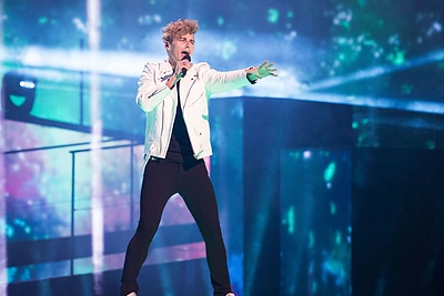 Donatas Montvydas apsisprendė, kaip apsirengęs lips į „Eurovizijos“ pusfinalio sceną
