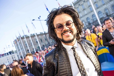 „Eurovizijos“ gerbėjus nustebino atidarymo ceremonijoje pasirodęs Filipas Kirkorovas