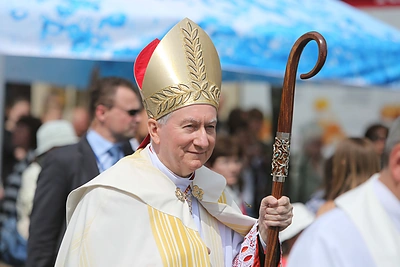 Kas pakeis mirusį popiežių? Žiniasklaida įvardijo galimus kandidatus