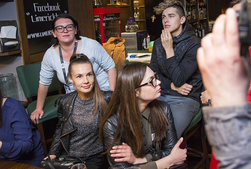 Donatas Montvydas pirmąjį „Eurovizijos“ pusfinalį žiūrėjo airiškame bare