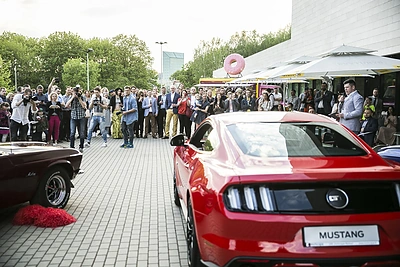 „Ford Mustang“ pristatymo vakarėlio akimirka