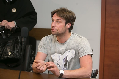 Ne kartą paslydęs šokėjas Andrius Kandelis šįkart teisiamas už avariją ir pabėgimą iš jos vietos