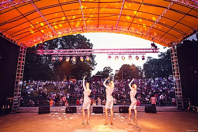 „Naujos pupytės“