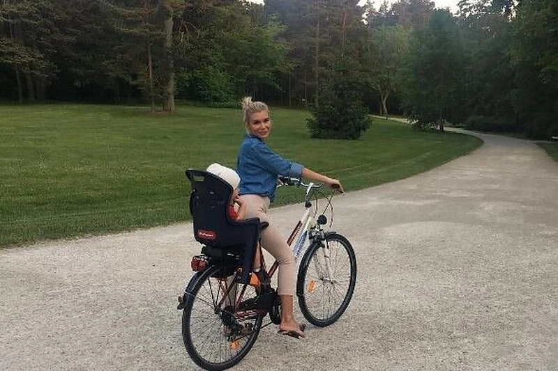 Eglė Valančiūnienė su šeima vasaroja Lietuvoje: „Čia visada gera, čia – namai“