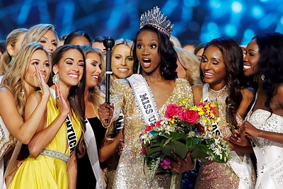 Grožio konkursą „Mis JAV“ laimėjo kariškė Deshauna Barber