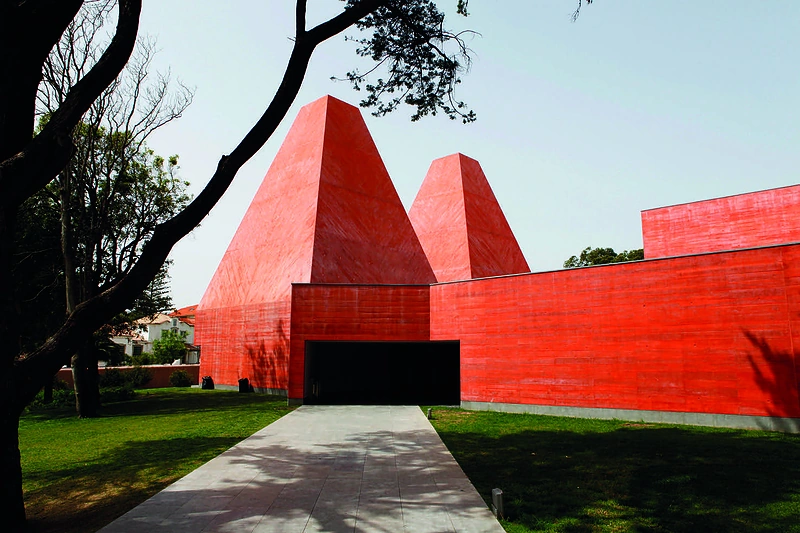 Paulos Rego istorijų namai Kaskaise