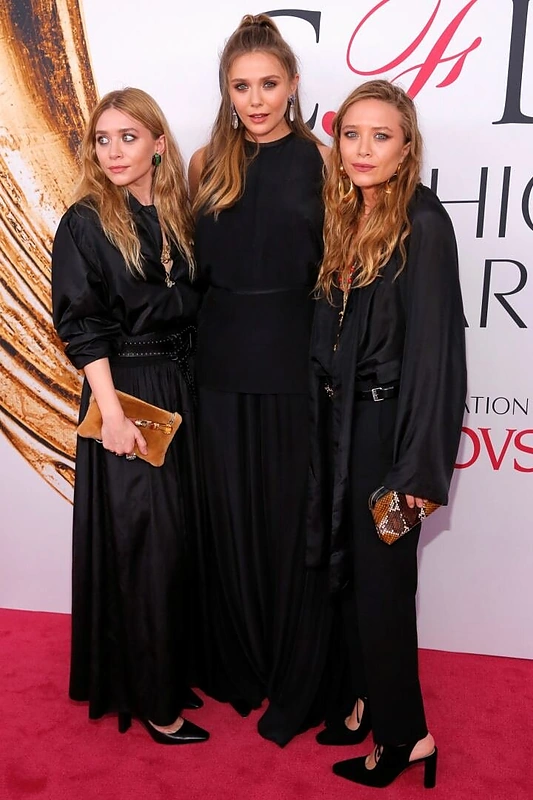 Seserys Ashley Olsen, Elizabeth Olsen ir Mary-Kate Olsen