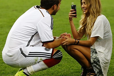 Mario Götze ir Ann-Kathrin Brommel