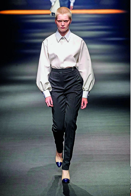 „Lanvin“ 2016 m. pavasario-vasaros kolekcijos modelis