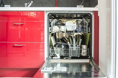 Svarbiausi reikmenys, kurių nederėtų plauti indaplovėje