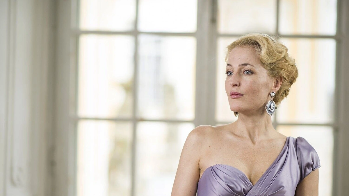 Gillian Anderson