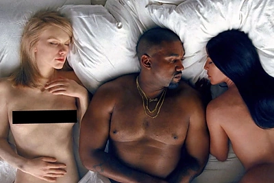 Kanye Westas vaizdo klipe „Famous“ su Taylor Swift ir Kim Kardashian vaškinėmis figūromis