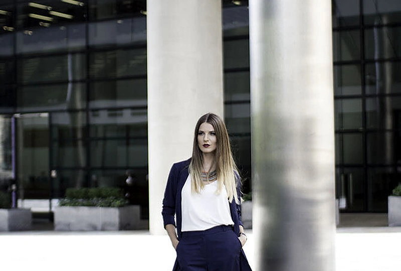 Kaip nešioti kelnių kostiumą?