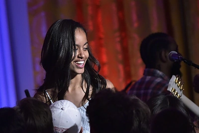 Linksmybių festivalyje įkraštyje Malia Obama pametė savo mobilųjį: nerimaujama dėl svarbių duomenų