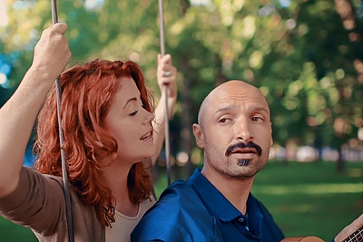 Jurgis Didžiulis ir Erica Jennings pristato netikėtą „Tautiškos giesmės“ interpretaciją