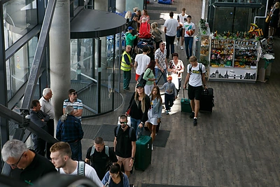 Krepšininkų artimieji oro uoste