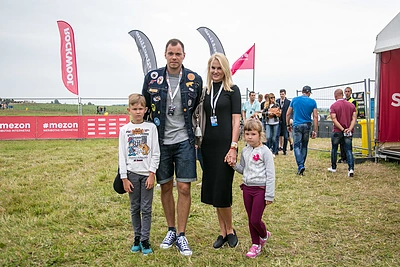 Krepšinininkas Steponas Babrauskas su šeima atvyko į Palangą: „Kai nebus ką veikti – lenktyniausiu“