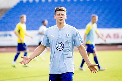 Donatas Montvydas prisiminė vaikystę: „Kieme teko matyti geriančių žmonių, besimėtančių švirkštų“