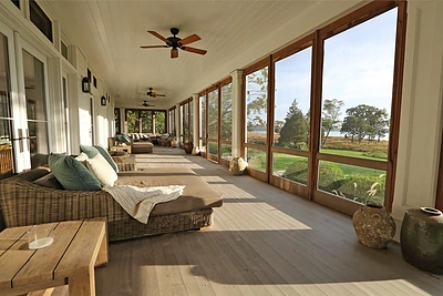 Richardo Gere'o vila, kurią jis pardavė Mattui Laueriui