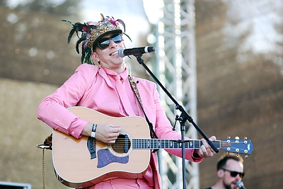 Sauliaus Prūsaičio hitas „Norim šokt“ tapo krepšinio himnu