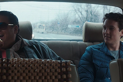 Jonah Hillas ir Milesas Telleris komedijoje „Karo šunys“