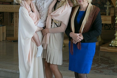 Natalija Bunkė su sūnumi, mama ir Kristina Ivanova