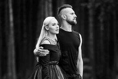 Indrė ir Mantas Stonkai pasidarė beveik identiškas tatuiruotes: „Senatvėje atrodysime kietai“