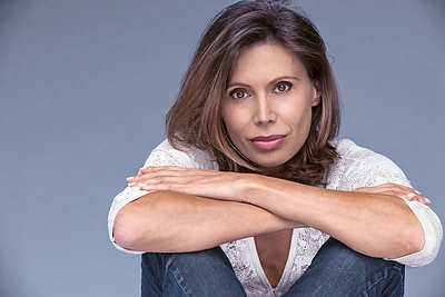 Makiažo gudrybės, padėsiančios atrodyti jauniau