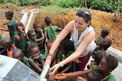 Renata Šakalytė-Jakovleva apie vaikystėje išgelbėtą draugę: kaip tai pakeitė jos gyvenimą?