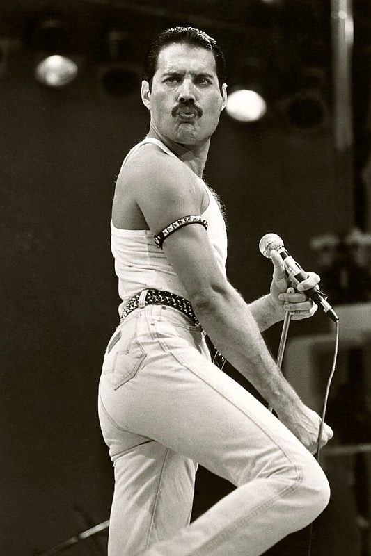 Freddie Mercury (1985 m.)