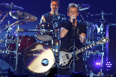 „Nickelback“ koncerto akimirka