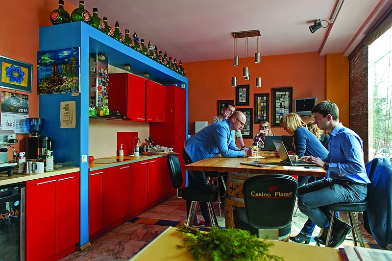 Agentūros „Pirmoji kava“ biuras