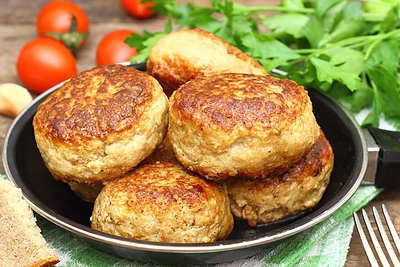Idealių kotletų paslaptis: kaip tokius iškepti?